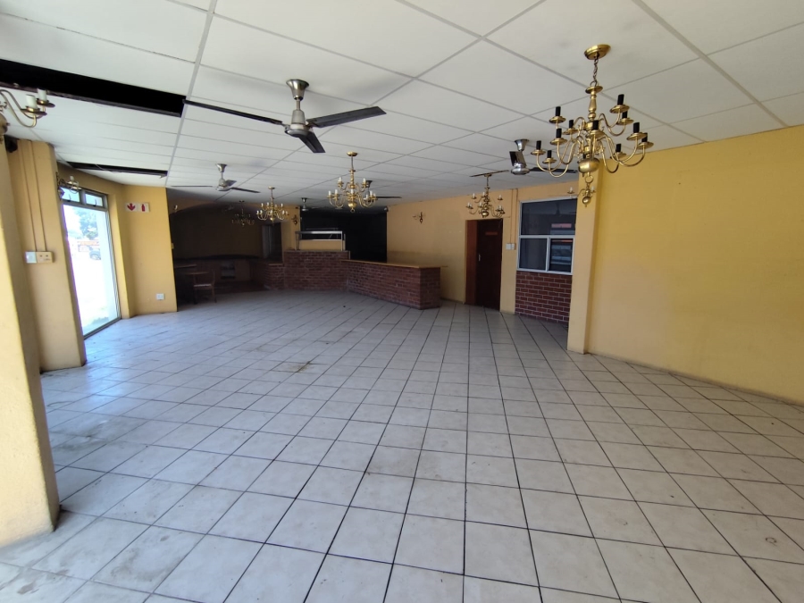 50 Bedroom Property for Sale in Lansdowne Western Cape